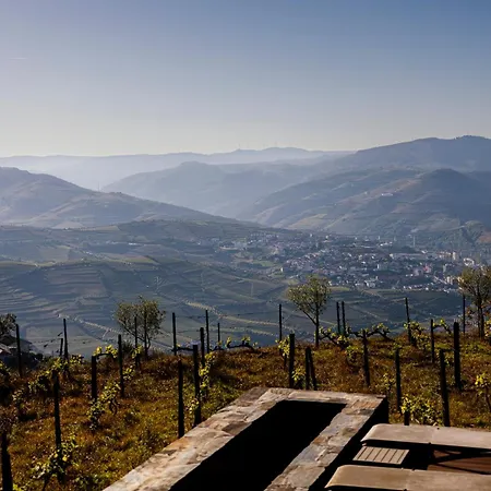 Casa Da Quinta De Santa Cruz - Douro Valley - By Rowdhouses
