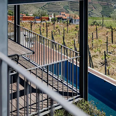 Hotel Casa Da Quinta De Santa Cruz - Douro Valley - By Rowdhouses