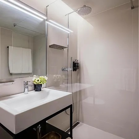 Ξενοδοχείο Casa Da Quinta De Santa Cruz - Douro Valley - By Rowdhouses Peso da Régua