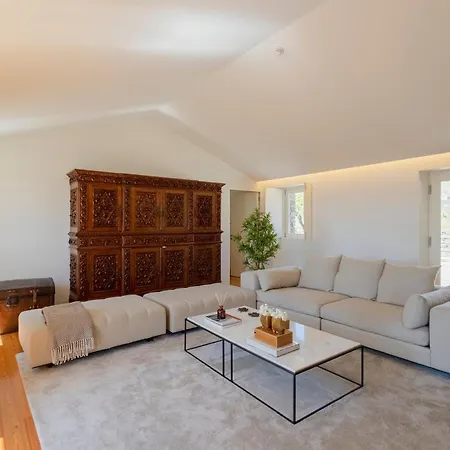 Casa Da Quinta De Santa Cruz - Douro Valley - By Rowdhouses Peso da Régua