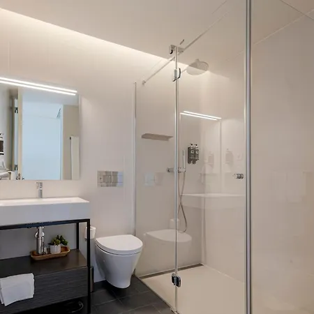 Hotel Casa Da Quinta De Santa Cruz - Douro Valley - By Rowdhouses *