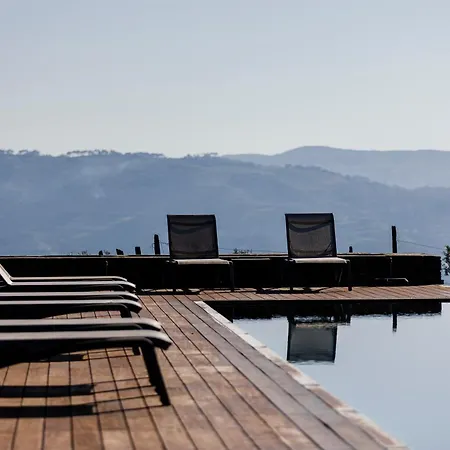 Casa Da Quinta De Santa Cruz - Douro Valley - By Rowdhouses * Peso da Régua