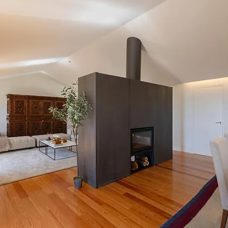 Casa Da Quinta De Santa Cruz - Douro Valley - By Rowdhouses