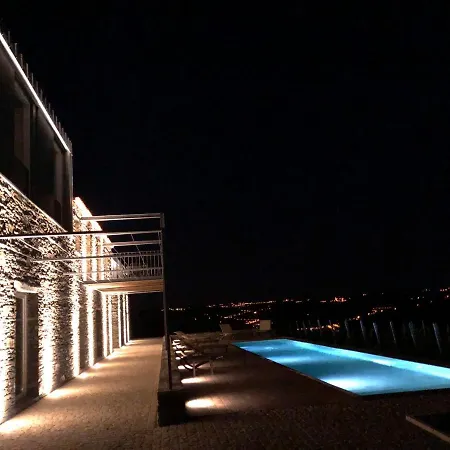 Casa Da Quinta De Santa Cruz - Douro Valley - By Met Peso da Régua