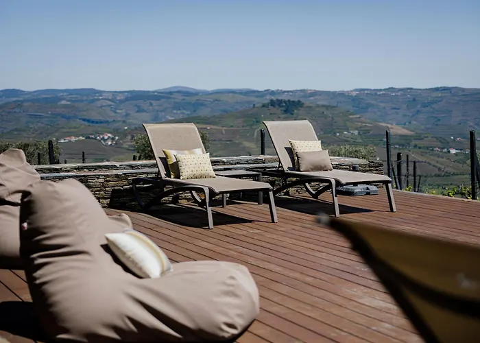 Quinta De Santa Cruz - Douro Land *