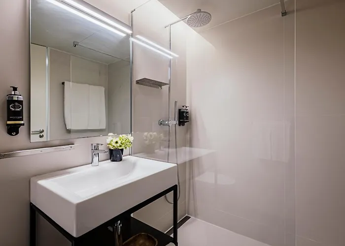 Hotel Quinta De Santa Cruz - Douro Land Peso da Régua